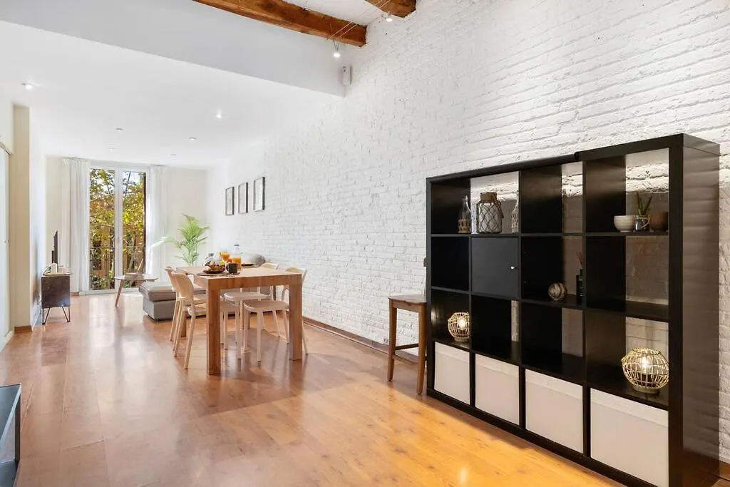 Lodging Apartments Entenca Barcelona Spain